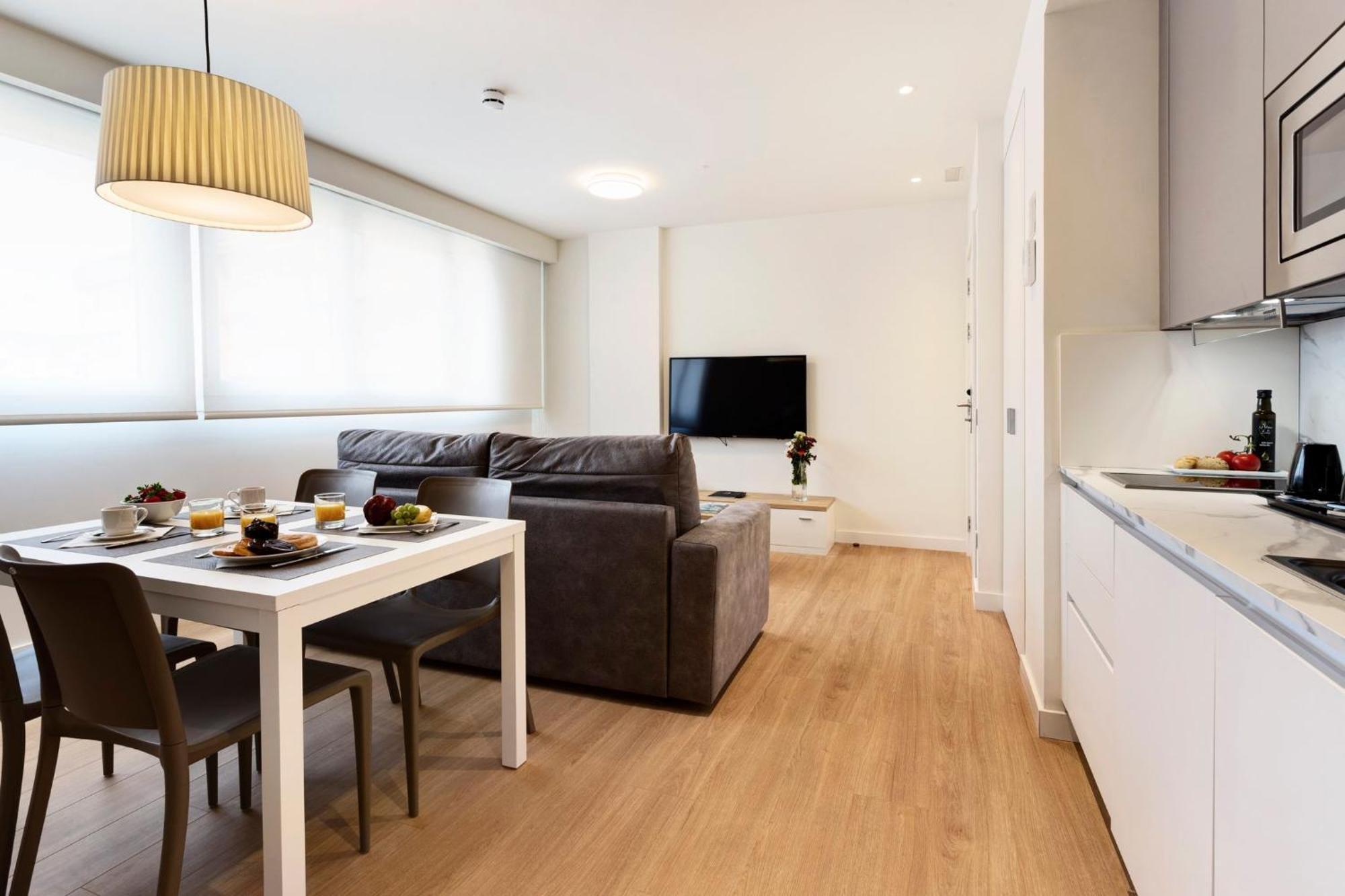 Sercotel Logrono Suites Kültér fotó
